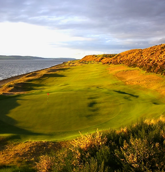 Playing Castle Stuart on a Scottish golf Trip